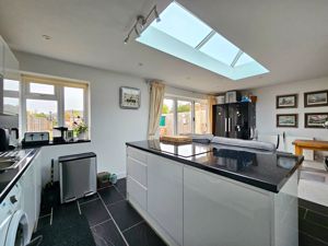 Photo 17- click for photo gallery